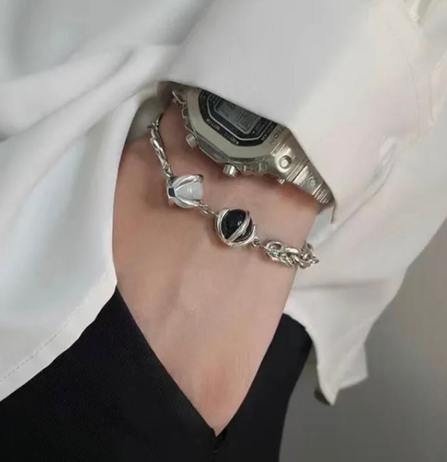natural cat`s eye bracelet