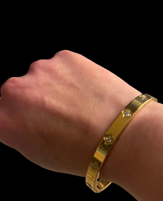 bracelet 12