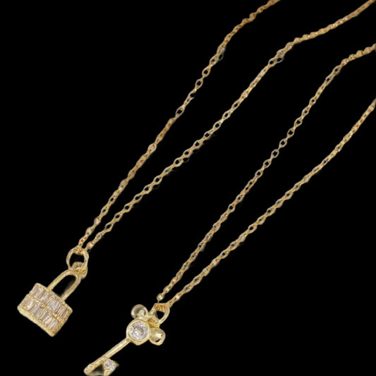 key and lock pendant necklace set